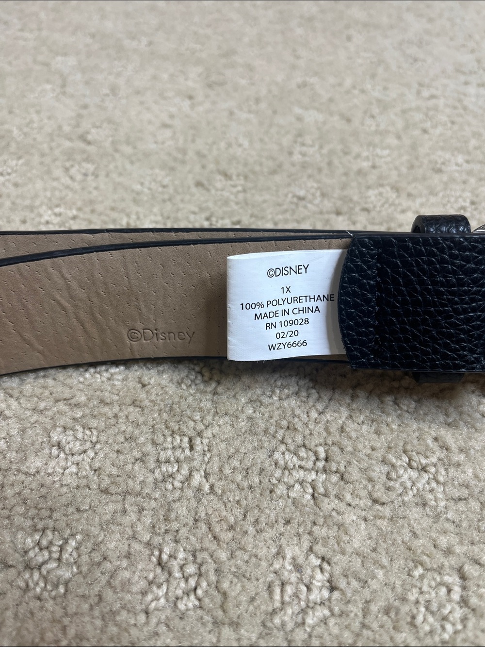 Disney Black Leather Belt with Silver Mickey Buckle fits up to 42 inch waist - Picture 2 of 2